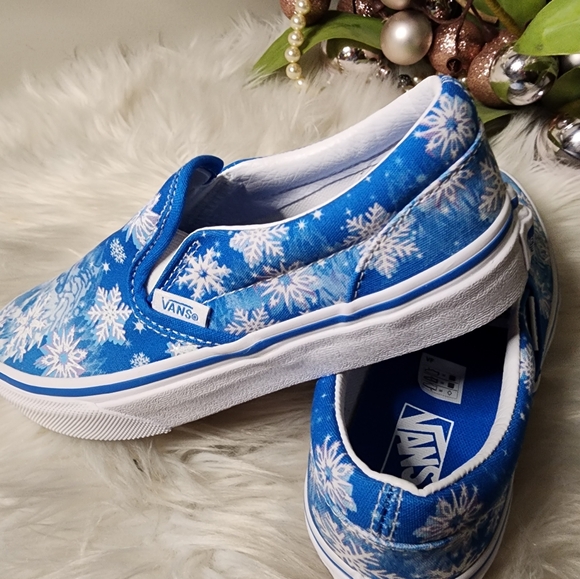 Vans CLASSIC SLIP-ON V KIDS 'SNOWFLAKES - WINTER WONDERLAND size2.5 new - Picture 7 of 8